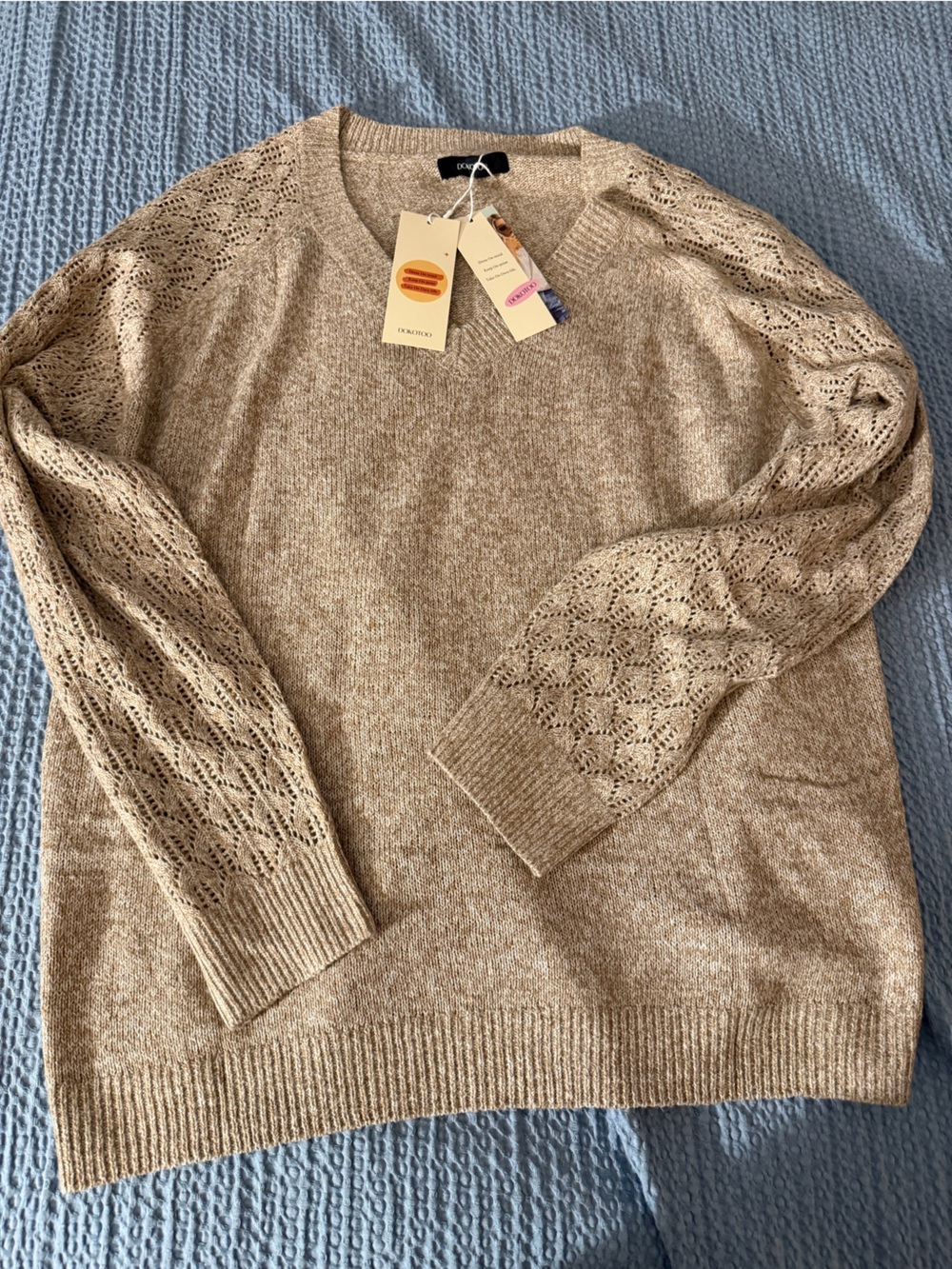 DOKOTOO Lightweight V-Neck Sweater in Beige XL